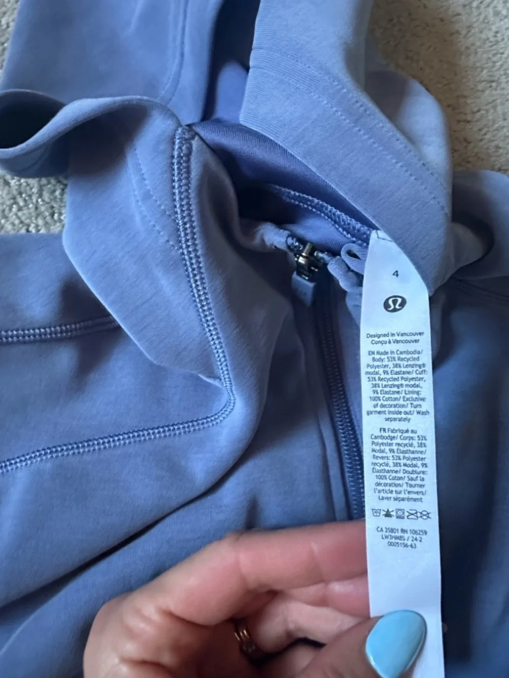 Great shape! Lululemon Softstream Relaxed Fit Full Zip Hoodie - Picture 2 of 5